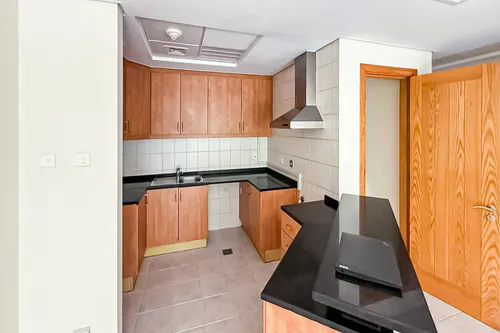 1 Bedroom Apartment in Building 190