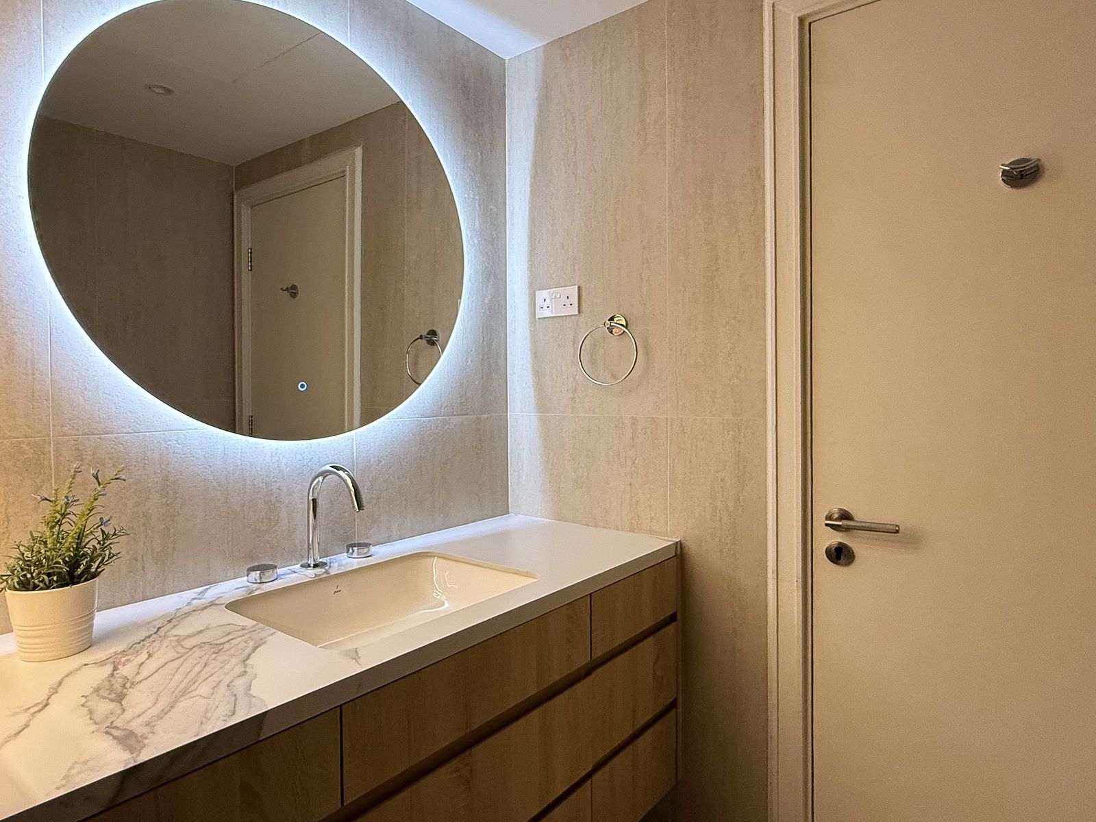 1 Bedroom Apartment in MOG 194