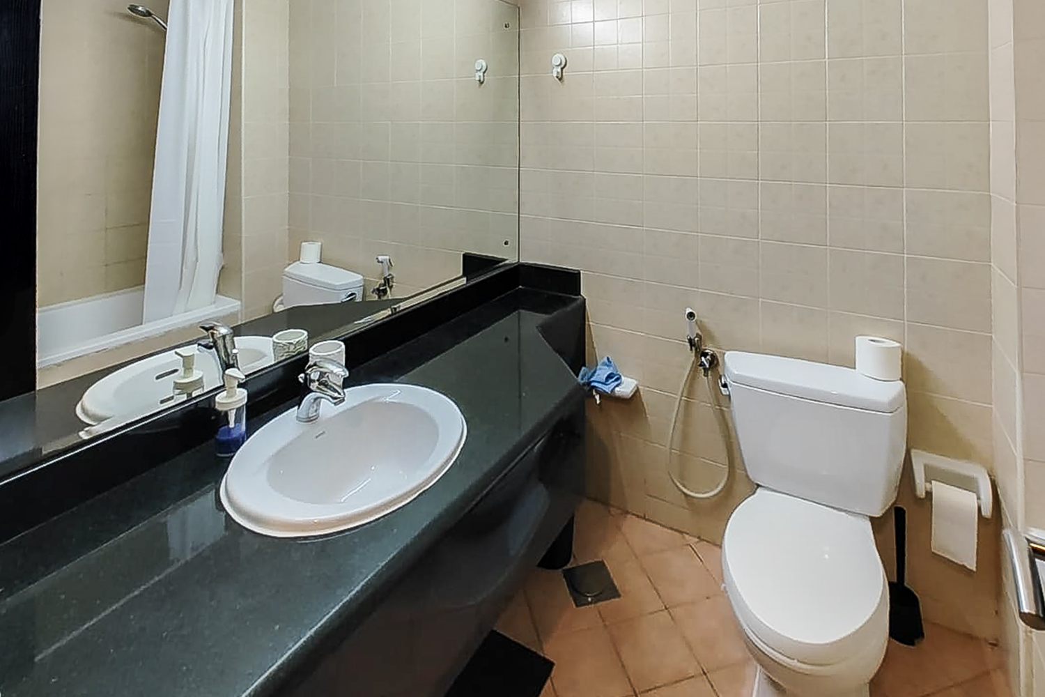  Apartment in Building 79