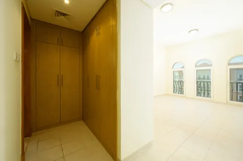 2 Bedrooms Apartment in Building 129