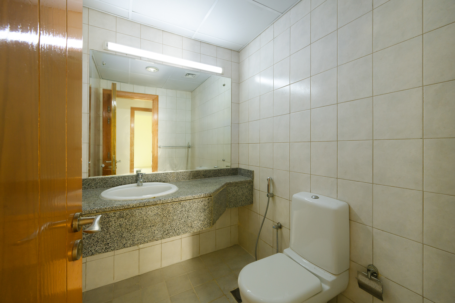 2 Bedrooms Apartment in Building 129