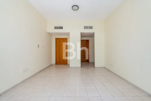2 Bedrooms Apartment in Building 159