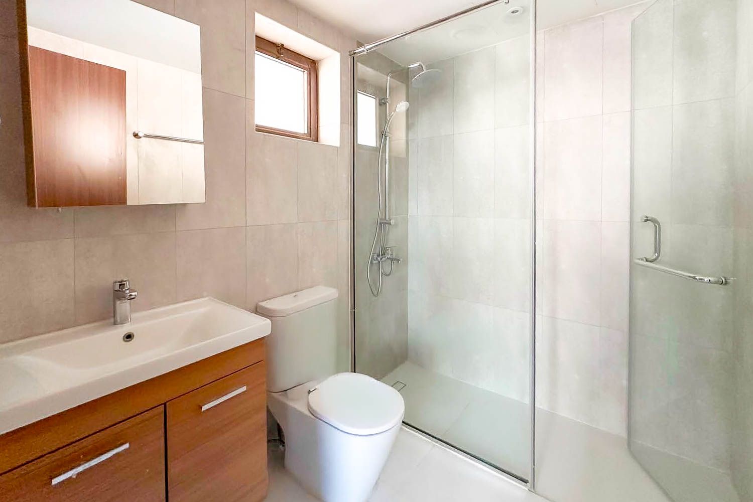 4 Bedrooms Townhouse in The Fields