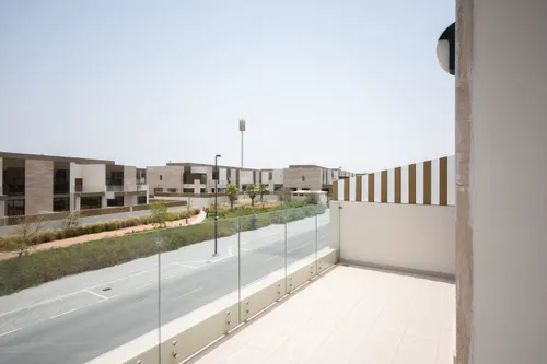 4 Bedrooms Townhouse in The Fields