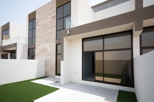 4 Bedrooms Townhouse in The Fields