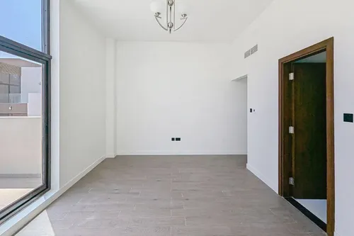 4 Bedrooms Townhouse in The Fields