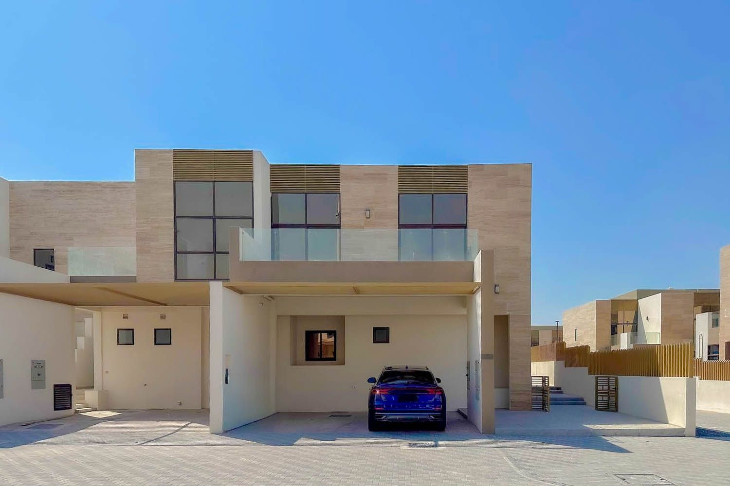 4 Bedrooms Townhouse in The Fields