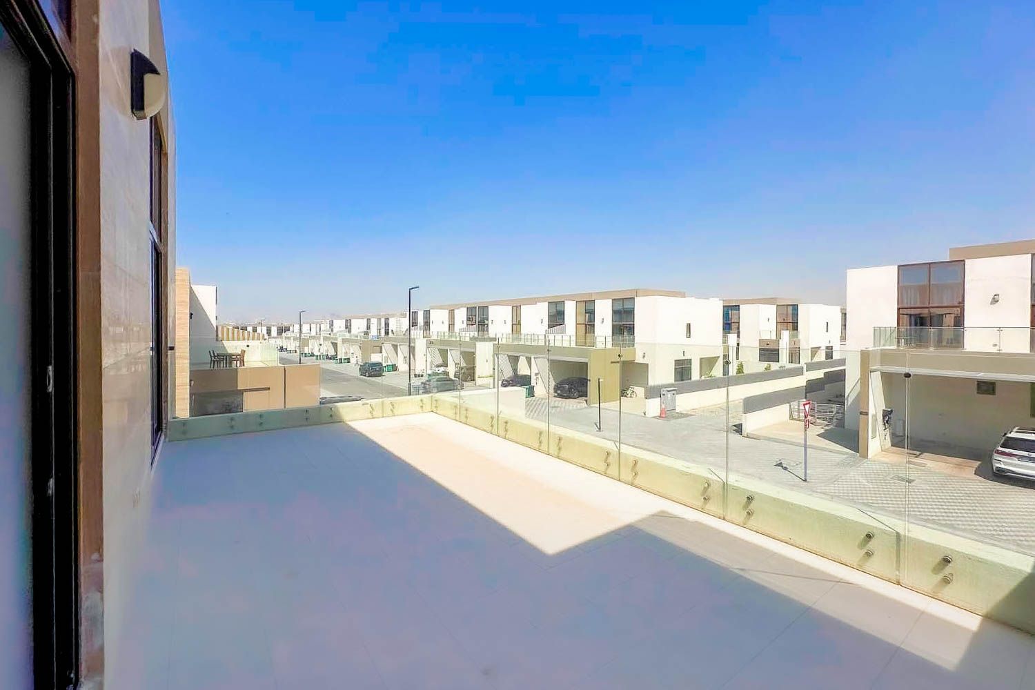 4 Bedrooms Townhouse in The Fields