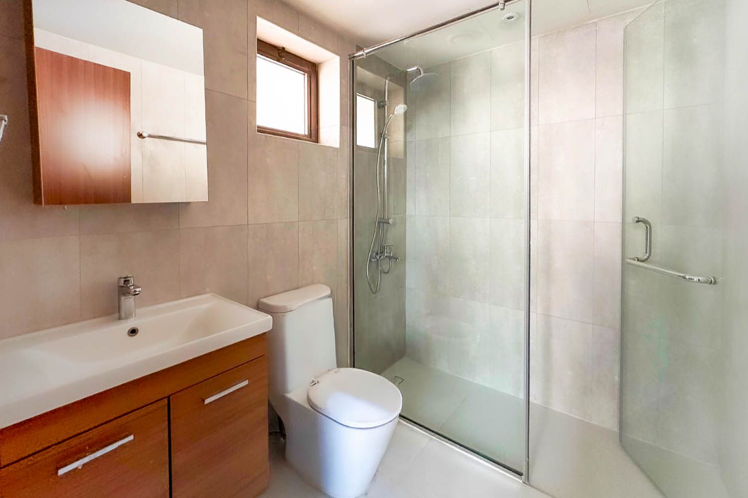 4 Bedrooms Townhouse in The Fields