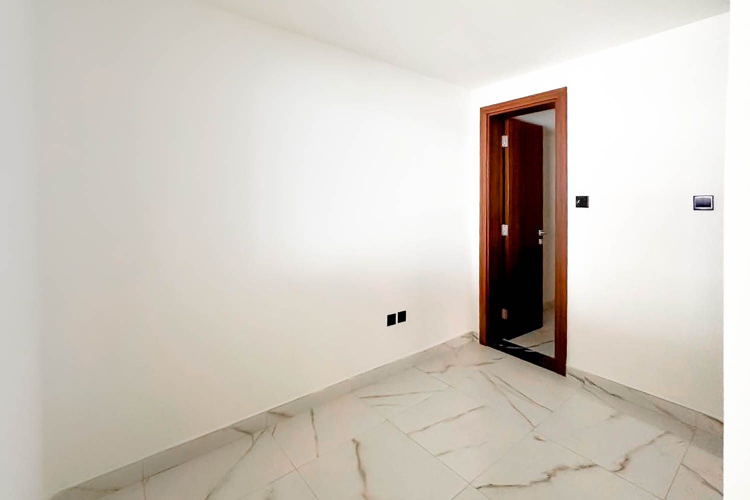 4 Bedrooms Townhouse in The Fields