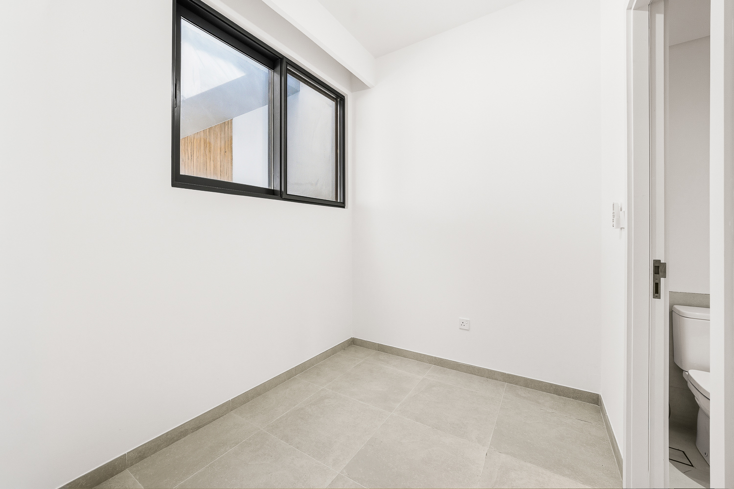 4 Bedrooms Townhouse in Mudon Al Ranim 3