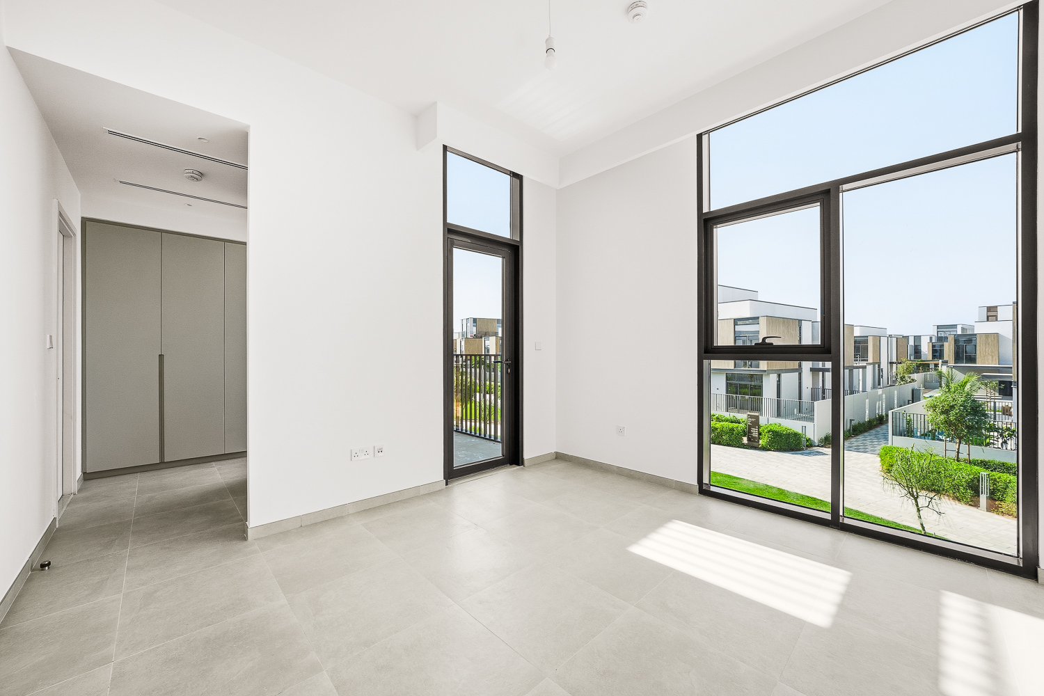 4 Bedrooms Townhouse in Mudon Al Ranim 3