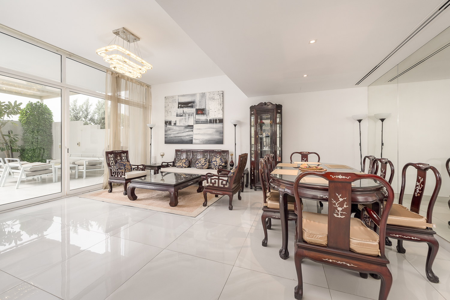 3 Bedrooms Townhouse in Arabella Townhouses 2