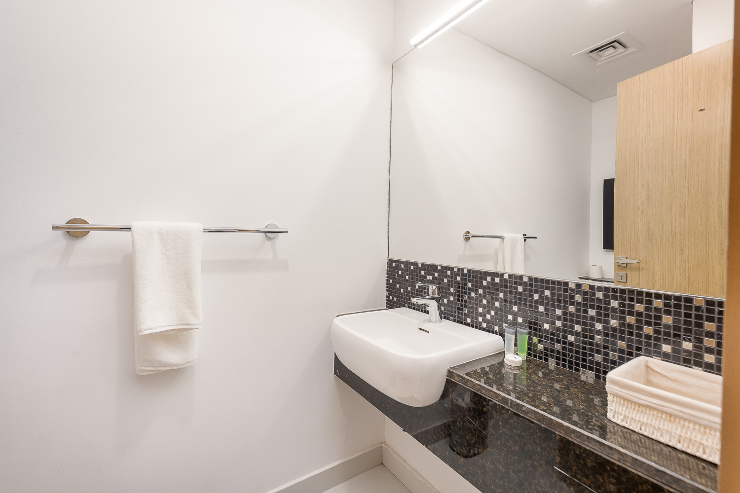 3 Bedrooms Townhouse in Arabella Townhouses 2