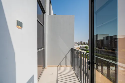 3 Bedrooms Townhouse in Mudon Al Ranim 3