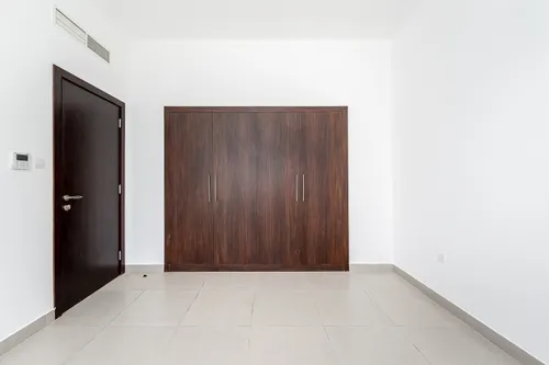 3 Bedrooms Townhouse in Arabella Townhouses 1