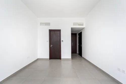 3 Bedrooms Townhouse in Arabella Townhouses 1