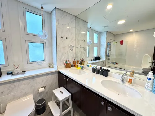 3 Bedrooms Townhouse in Arabella Townhouses 1