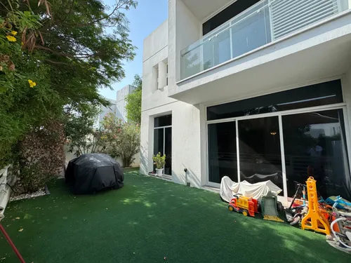 3 Bedrooms Townhouse in Arabella Townhouses 1