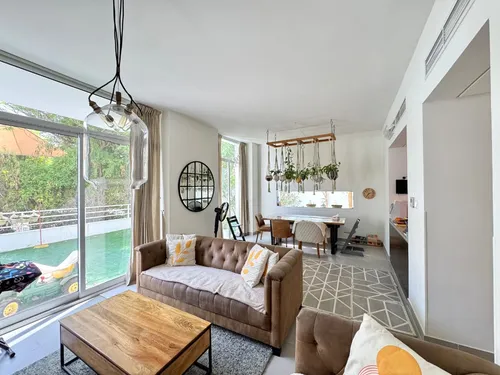 3 Bedrooms Townhouse in Arabella Townhouses 1