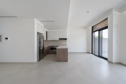 3 Bedrooms Townhouse in Mudon Al Ranim 3