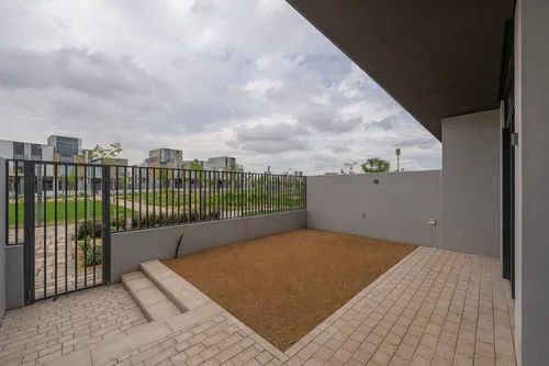 3 Bedrooms Townhouse in Mudon Al Ranim 3