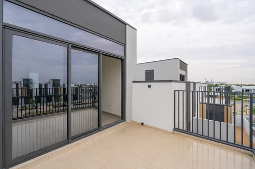 3 Bedrooms Townhouse in Mudon Al Ranim 3