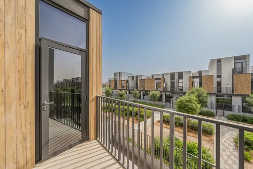 3 Bedrooms Townhouse in Mudon Al Ranim 3