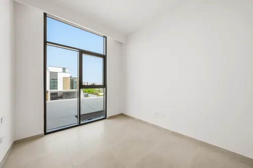 3 Bedrooms Townhouse in Mudon Al Ranim 3