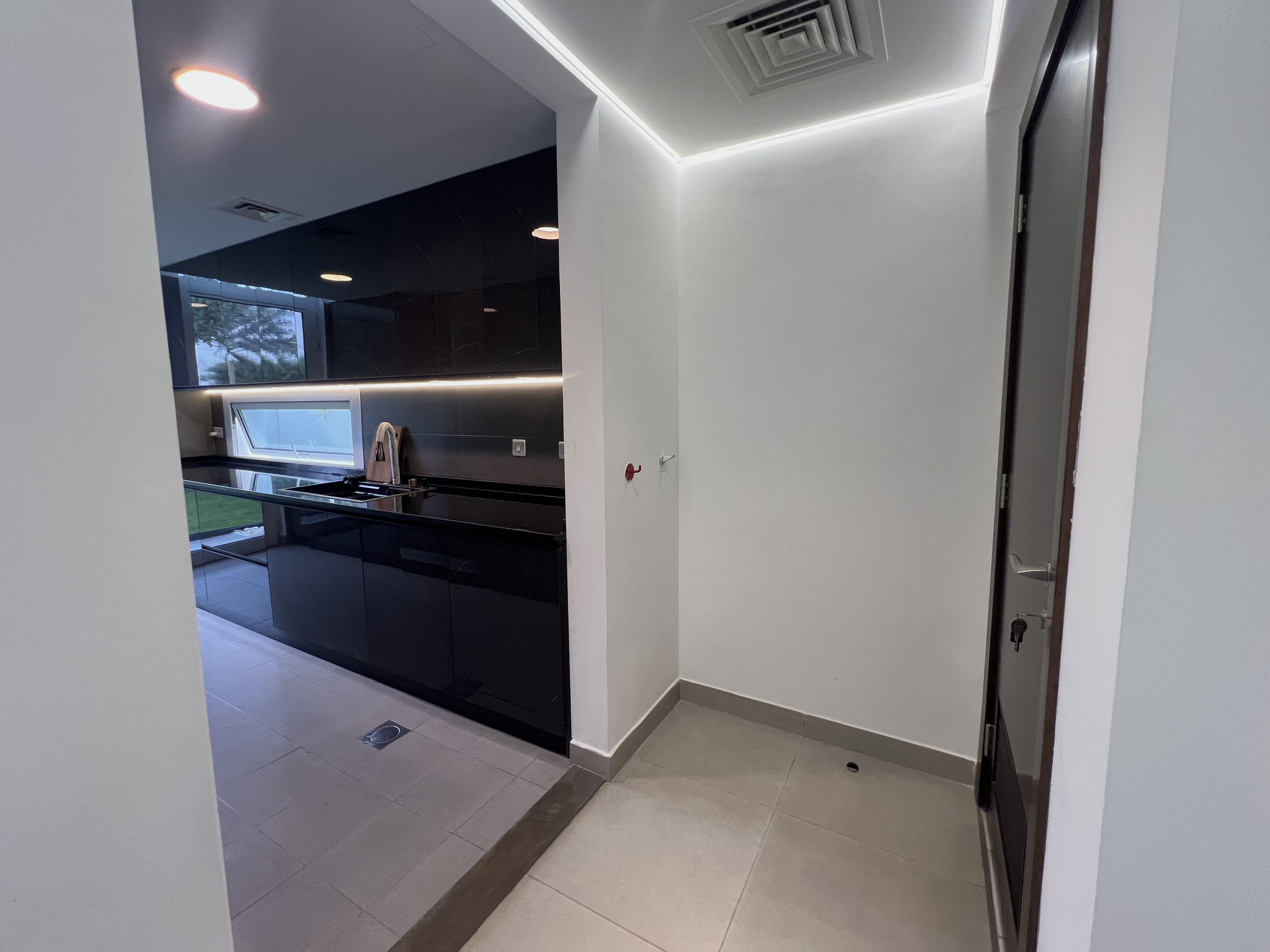 3 Bedrooms Townhouse in Arabella Townhouses 1