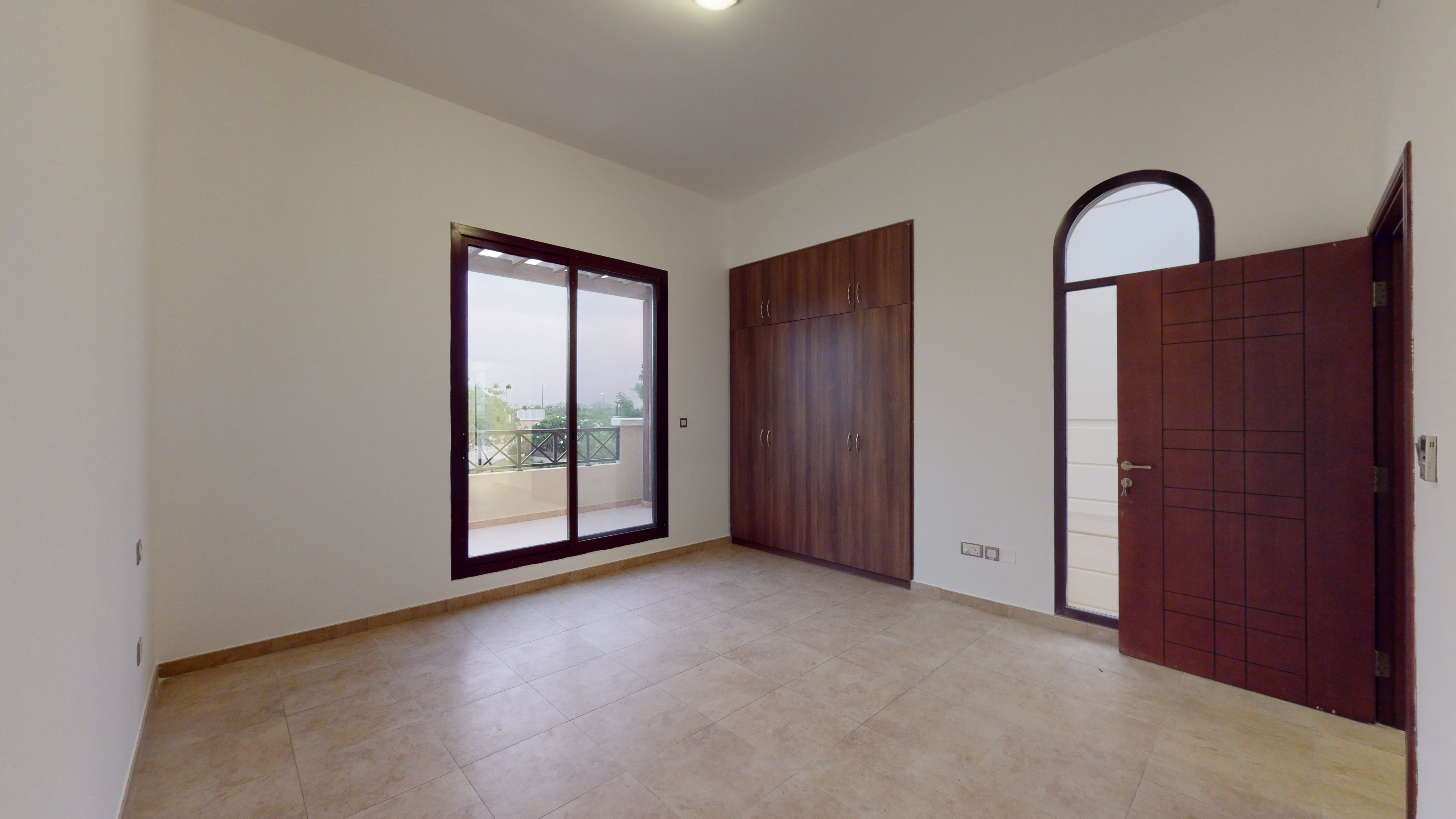 4 Bedrooms Villa in Al Naseem B