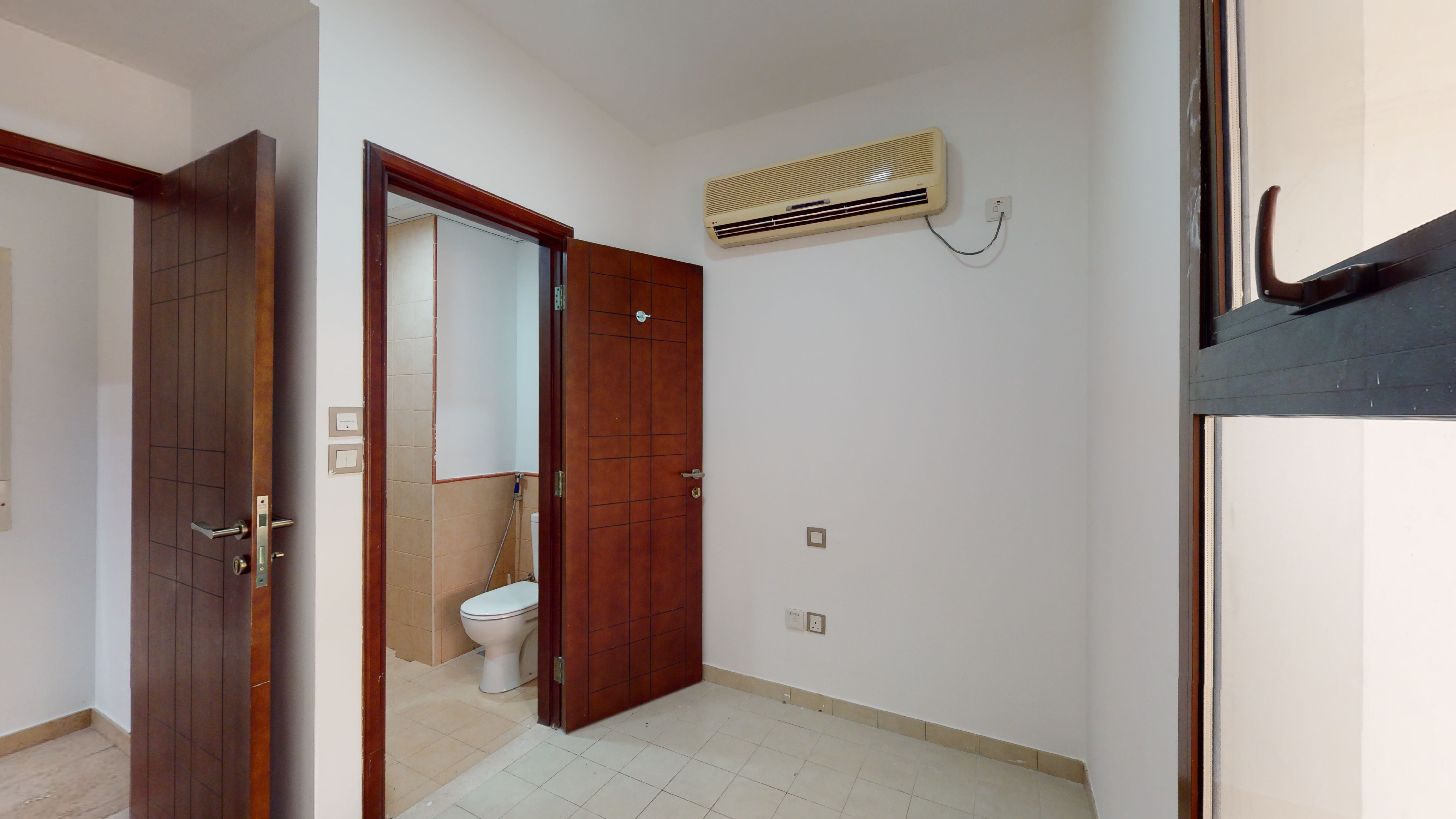 4 Bedrooms Villa in Al Naseem B