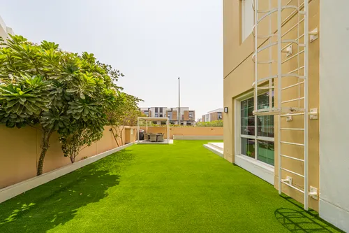 3 Bedrooms Villa in Rahat Villas Cluster E3