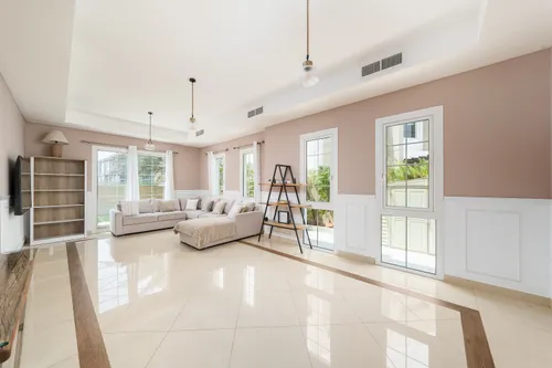 3 Bedrooms Villa in Rahat Villas Cluster E3