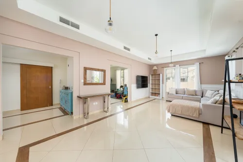 3 Bedrooms Villa in Rahat Villas Cluster E3