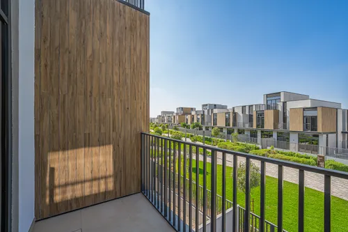 4 Bedrooms Townhouse in Mudon Al Ranim 3