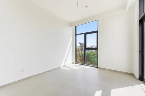4 Bedrooms Townhouse in Mudon Al Ranim 1