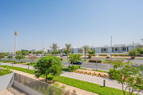 4 Bedrooms Townhouse in Mudon Al Ranim 1