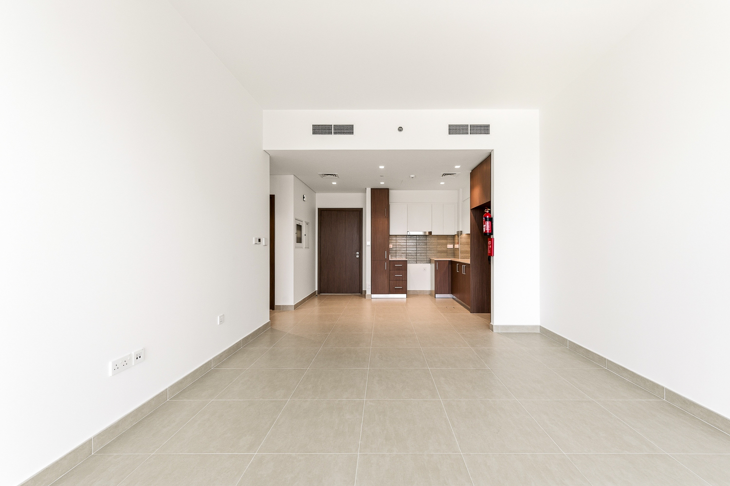 2 Bedrooms Apartment in Seagate Building 3