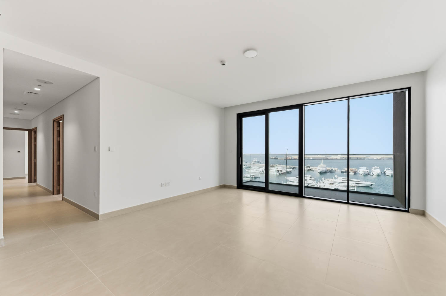 3 Bedrooms Apartment in Seagate Building 2