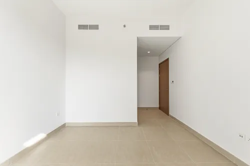 2 Bedrooms Apartment in Seagate Building 1