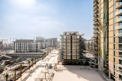 2 Bedrooms Apartment in Seagate Building 1