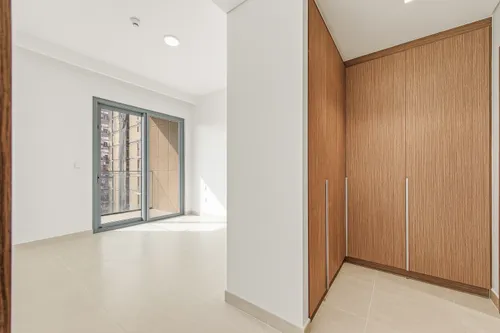 2 Bedrooms Apartment in Seagate Building 1