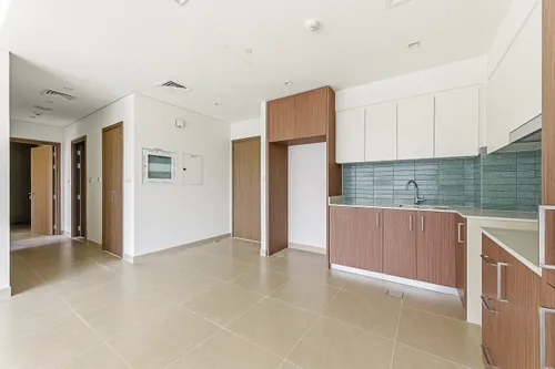 2 Bedrooms Apartment in Seagate Building 1