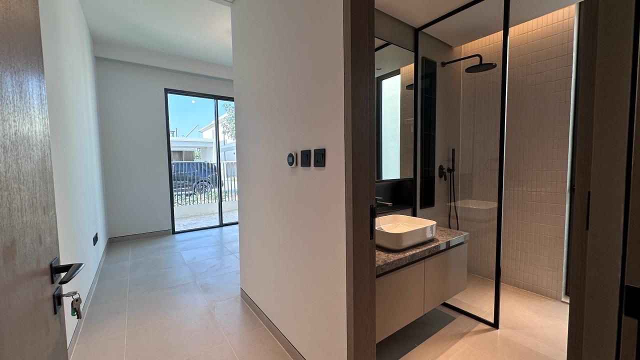 4 Bedrooms Villa in Harmony 2