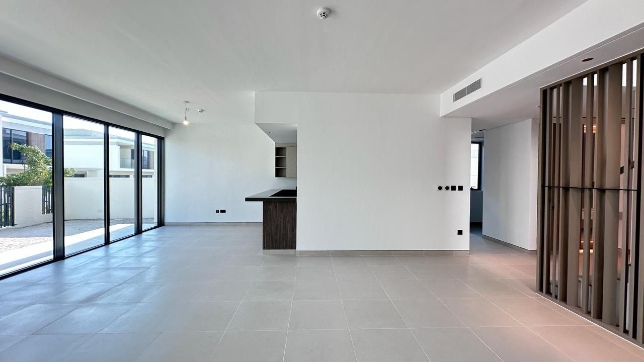 4 Bedrooms Villa in Harmony 2