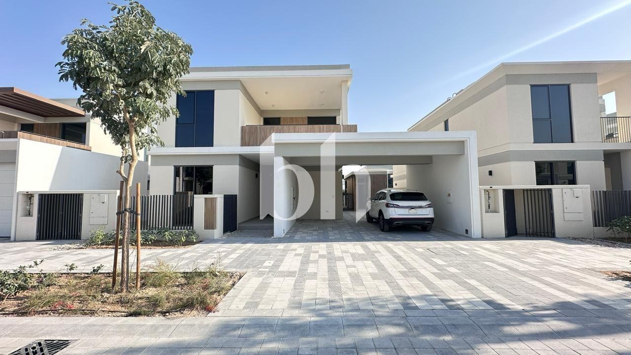 Open Kitchen | Private Pool | Brand NEW