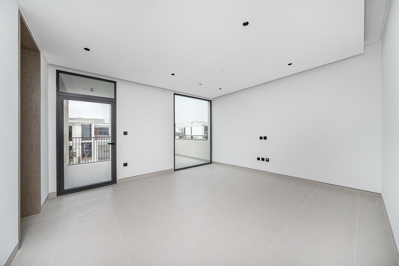 4 Bedrooms Villa in Harmony 2