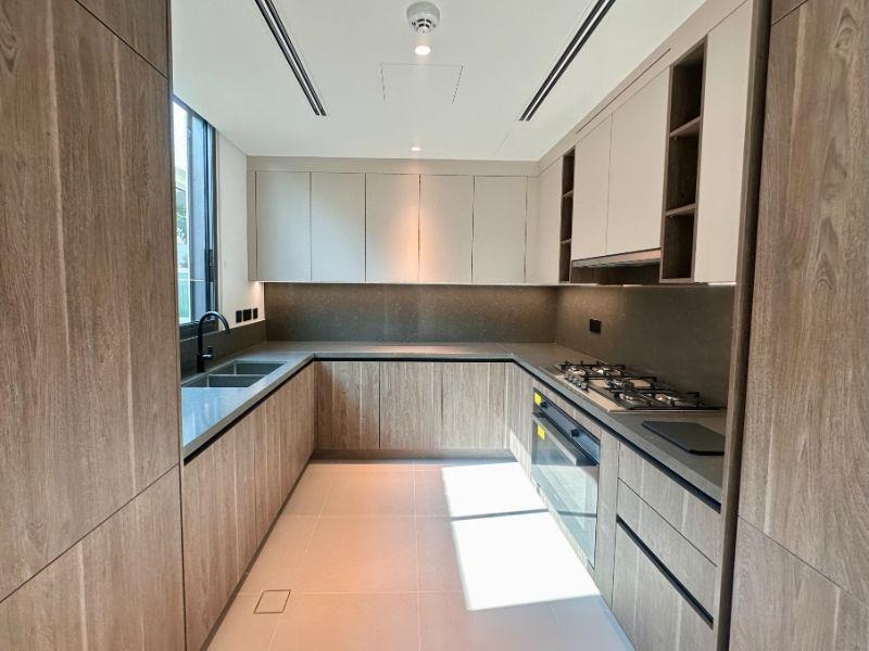 4 Bedrooms Villa in Harmony 2