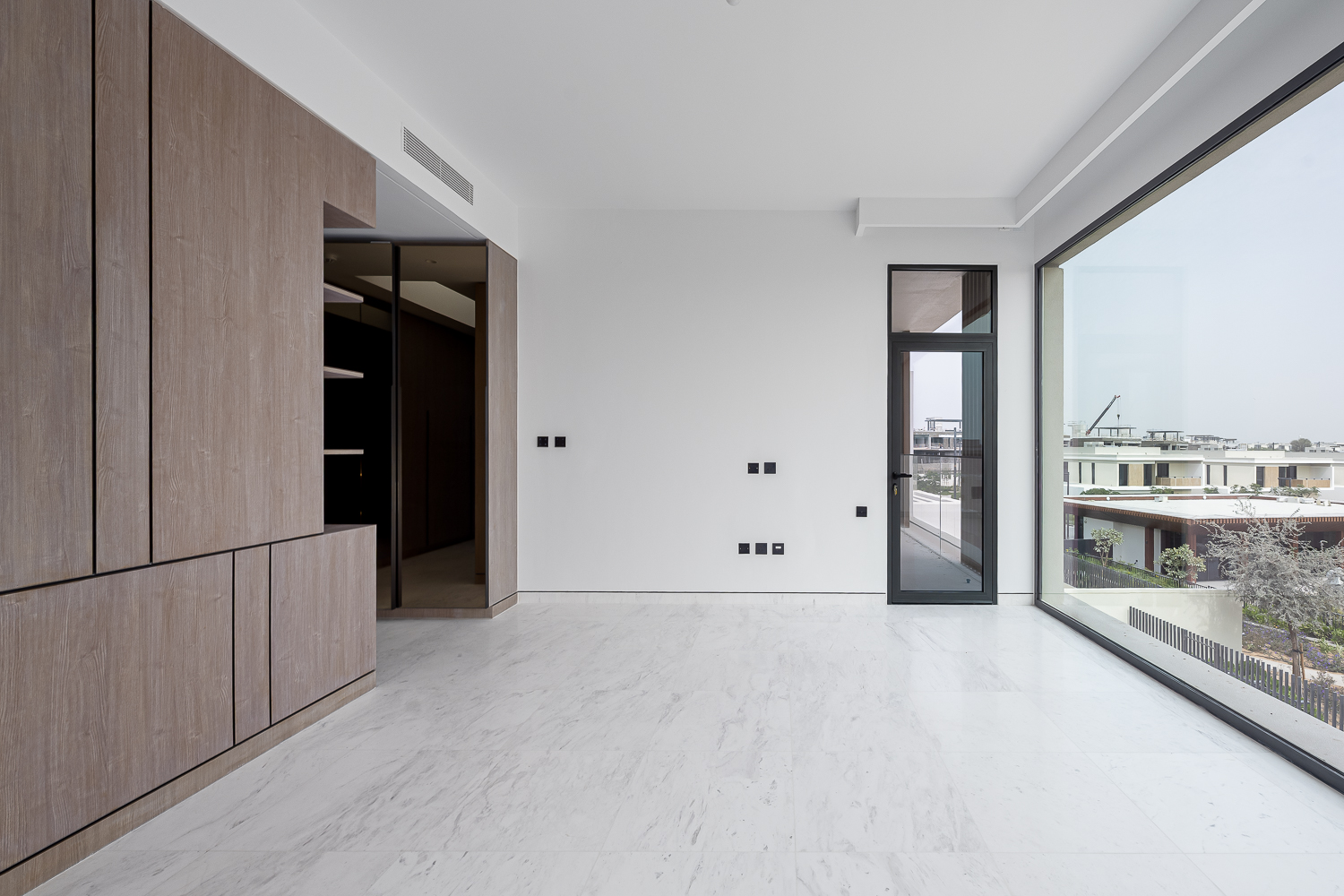 5 Bedrooms Villa in Harmony 2